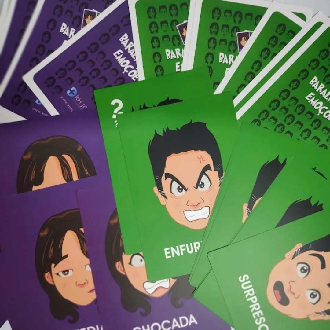 Baralho das Emoções da RHJOGOS para dinâmicas de grupo, desenvolvimento emocional, team building e identificação de sentimentos.