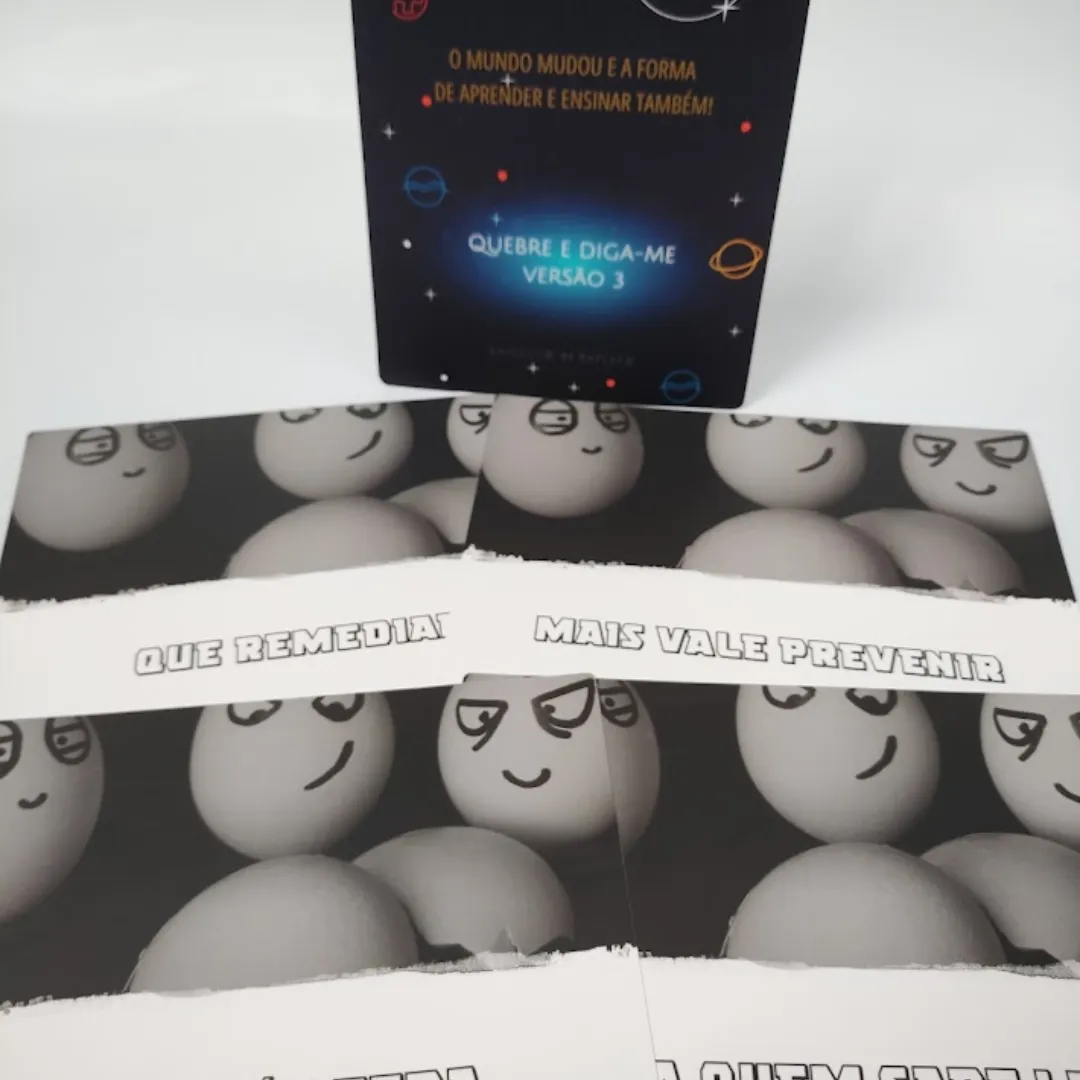 Jogo Quebre e Diga-me da RHJOGOS – cartas impressas de ditados populares para trabalhar, ressignificação, reflexão e quebra de crenças limitantes, excelente quebra gelo para palestras e atividades de autoconhecimento.