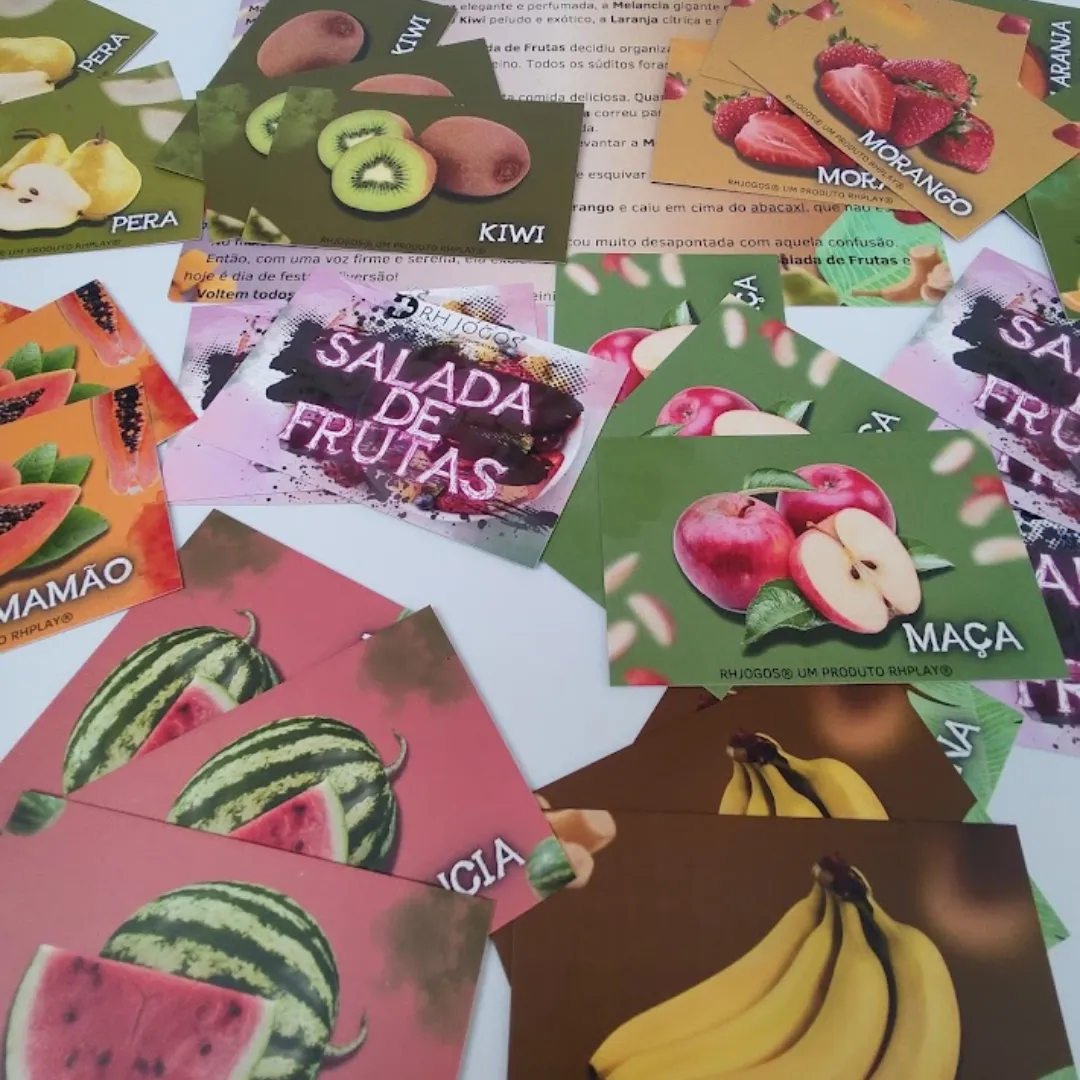 Dinâmica Salada de Frutas da RHJOGOS, atividade lúdica de grupo que utiliza frutas como personagens para promover integração, movimento e diversão em treinamentos.